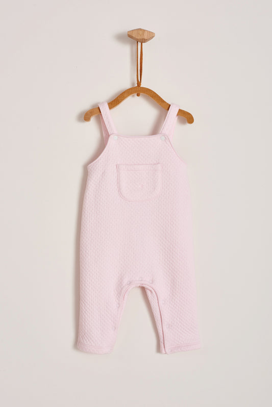 Featuring our Logo collection, this blue quilted playsuit is ideal for your baby to feel comfy and warm while having a great time exploring around! Pair it with any of our bodysuits for the perfect weekend look! Colour: Pink Composition: 100% Peruvian Pima Cotton.  Made in Peru. Machine washable.